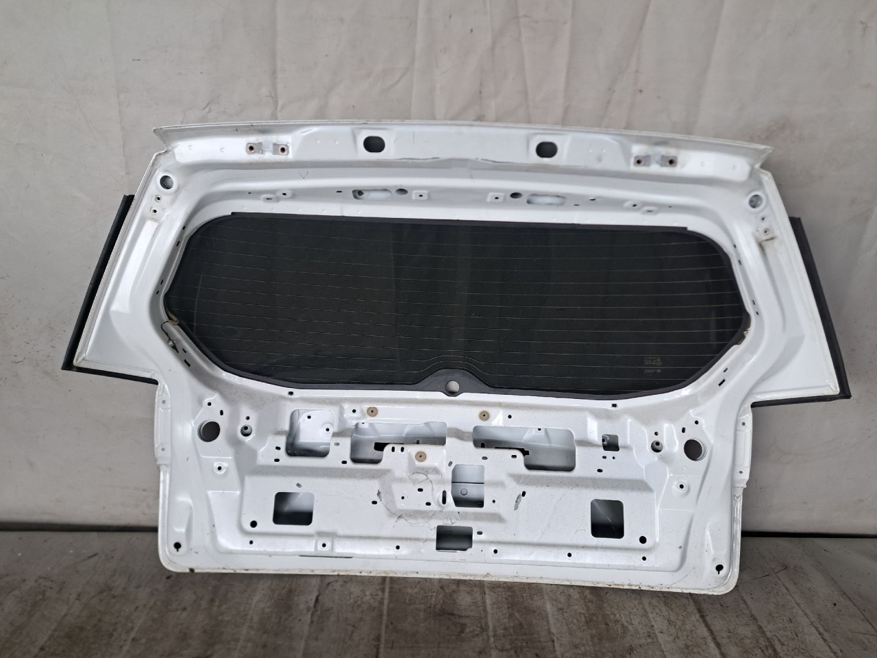 DIJELOVI GEPEK MITSUBISHI OUTLANDER > 09-12