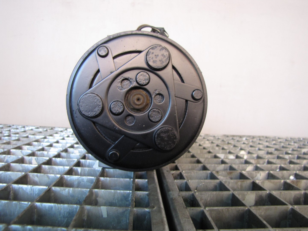 KOMPRESOR KLIME OPEL CORSA C > 03-06 13197538