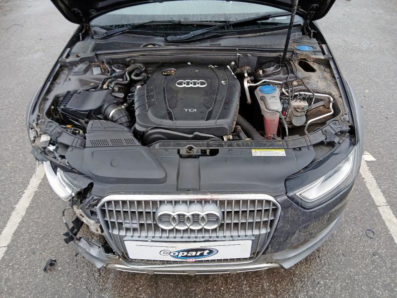 AUDI A4 B8 ALLROAD 2.0 DIZEL 4X4 MJENJAČ MOTOR CGLC DIJELOVI