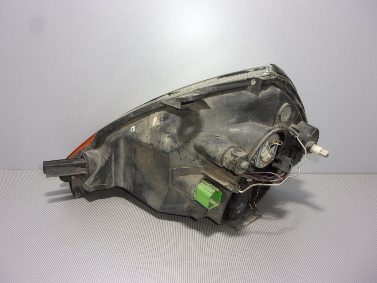 DIJELOVI FAR FORD KA > 96-02 FD006014 04HCRPL02A01