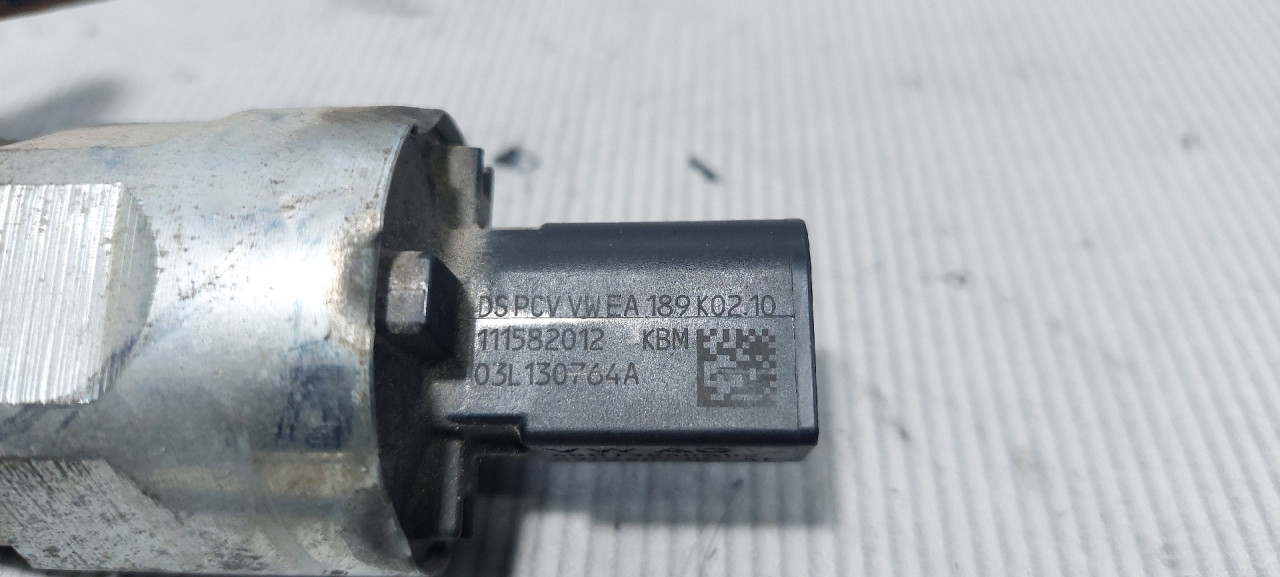 DIJELOVI SENZOR MAGISTRALE VW GOLF 6 > 08-12 1.6 03L130764A