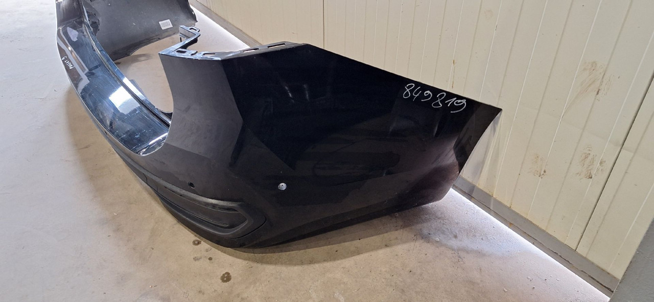 DIJELOVI BRANIK OSTECEN VW PASSAT B9 > 23 -  3J0807421