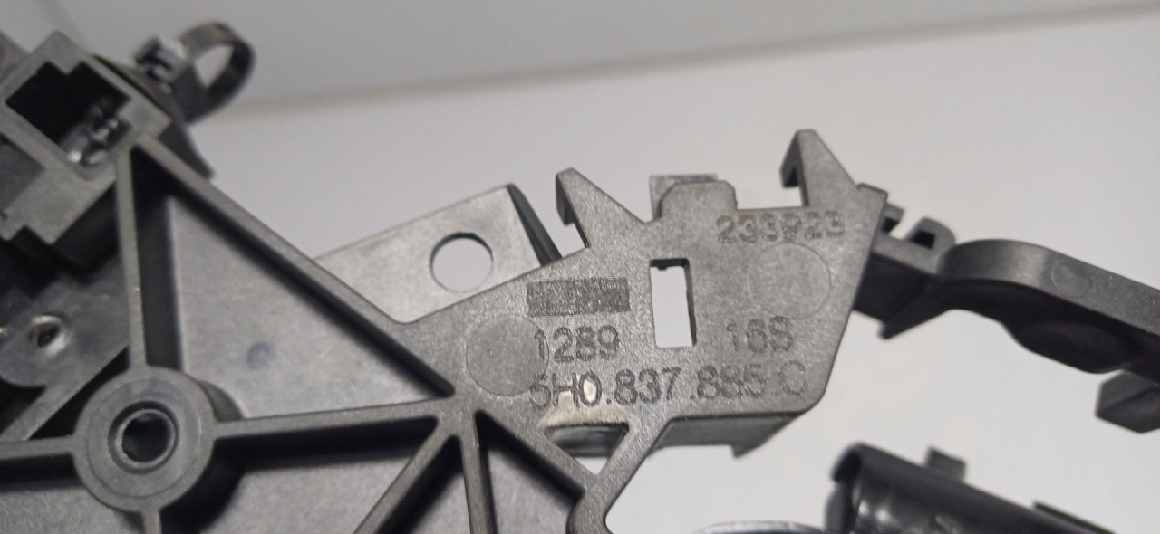 RUCKA VRATA SEAT CUPRA FORMENTOR > 20- 5H0837885C