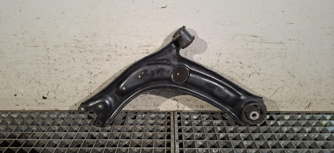DIJELOVI LAFETA VW PASSAT B8 > 19 - 3Q0407154D