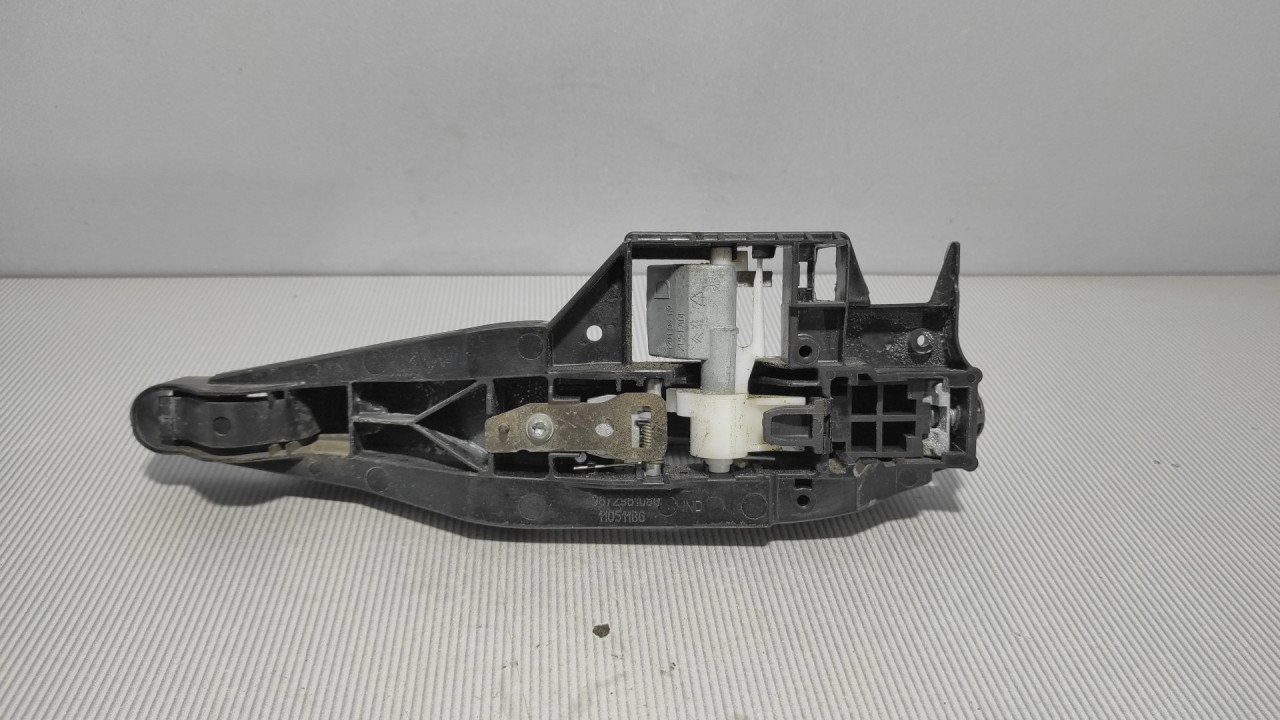 RUCKA VRATA PEUGEOT 308 > 07-11 9672961080