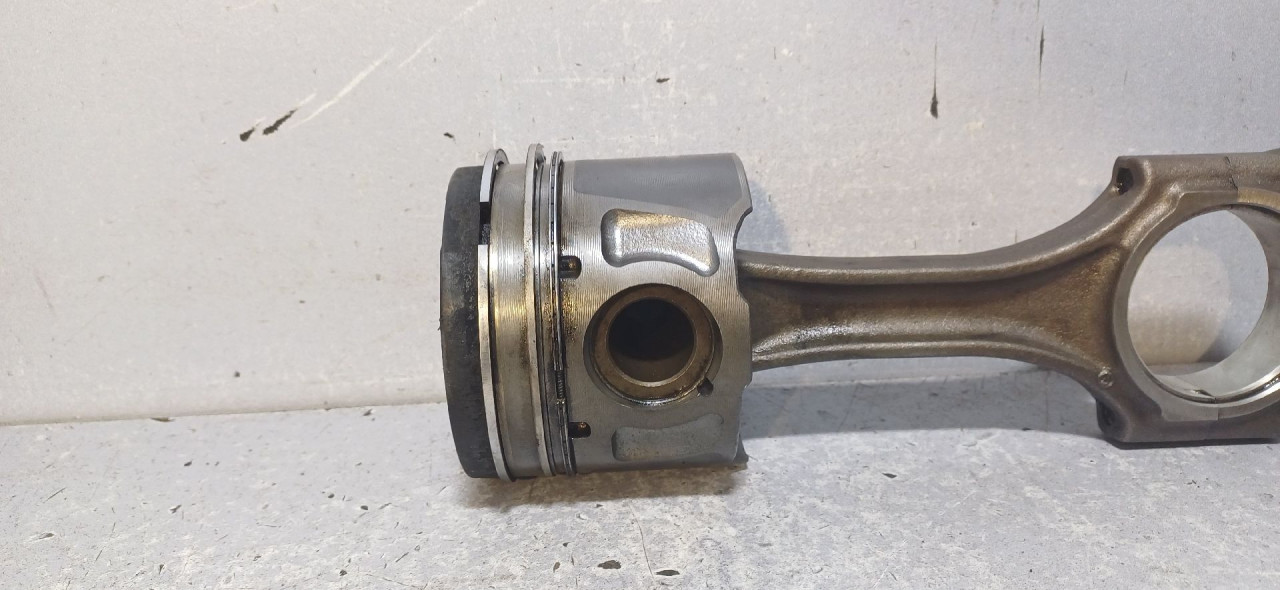 DIJELOVI KLIP MITSUBISHI OUTLANDER > 09-12 2.2