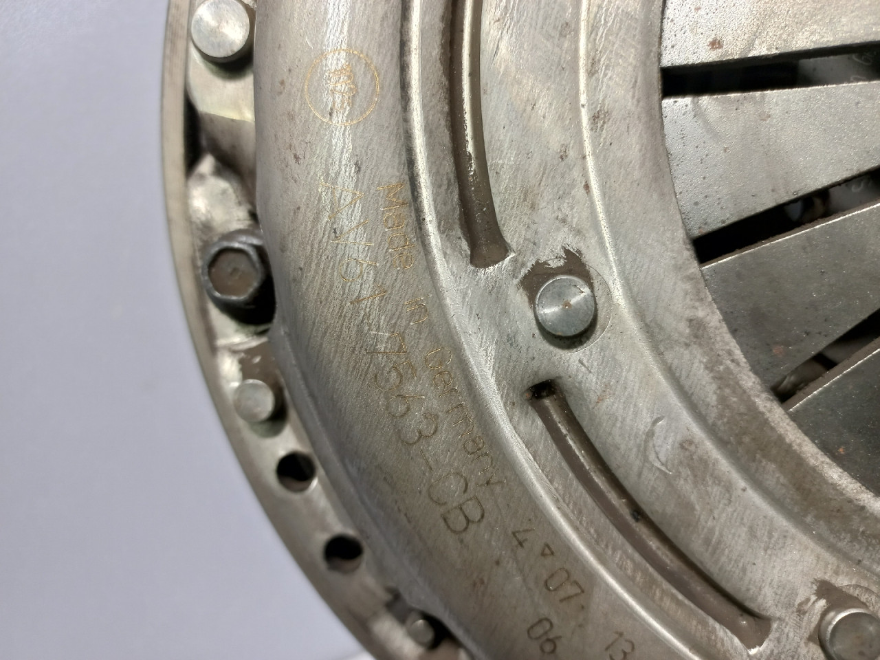 DIJELOVI KORPA FORD FOCUS > 11-14 AV617563CB