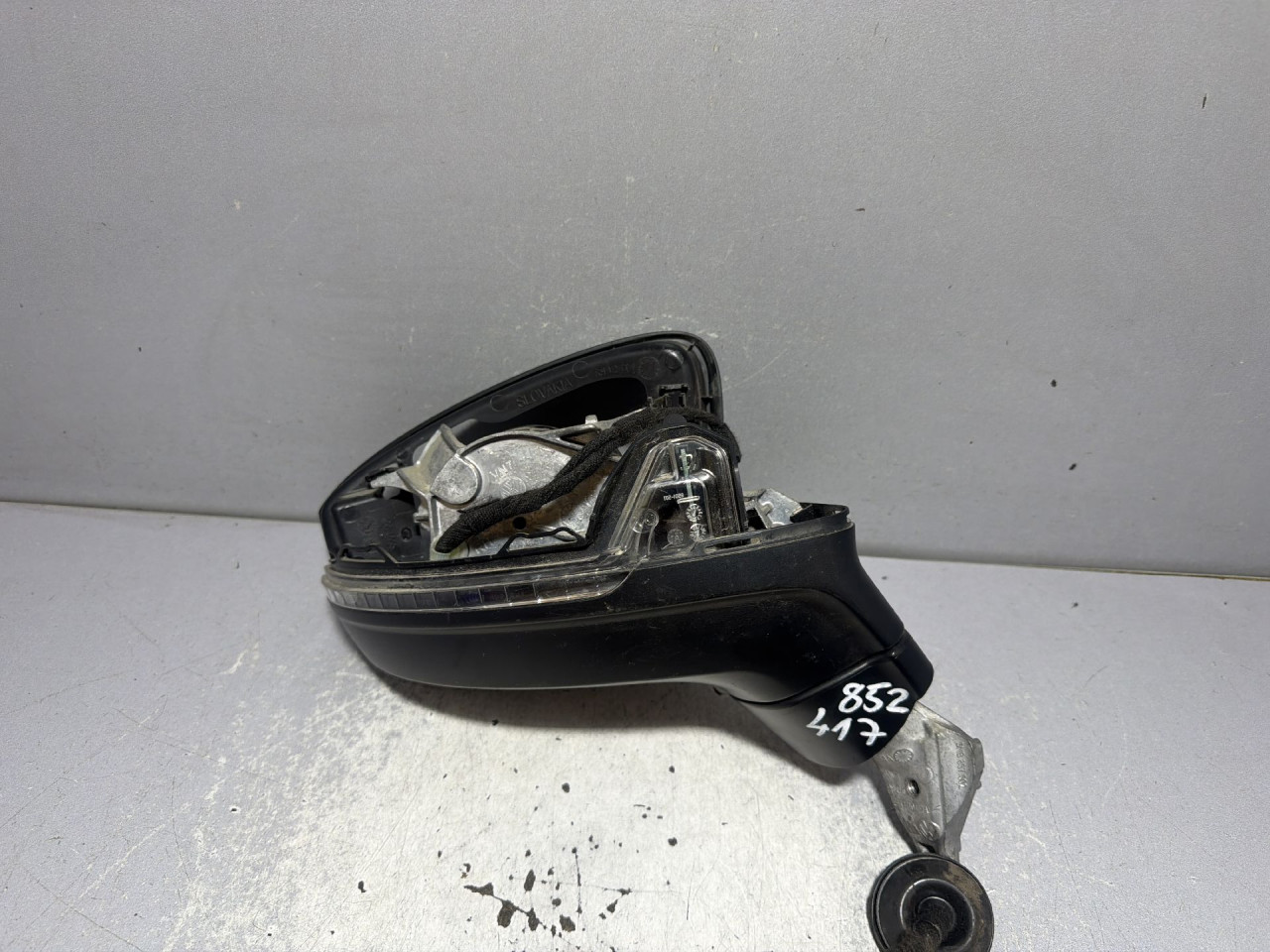 DIJELOVI RETROVIZOR VW TIGUAN > 16-20 5NB857502
