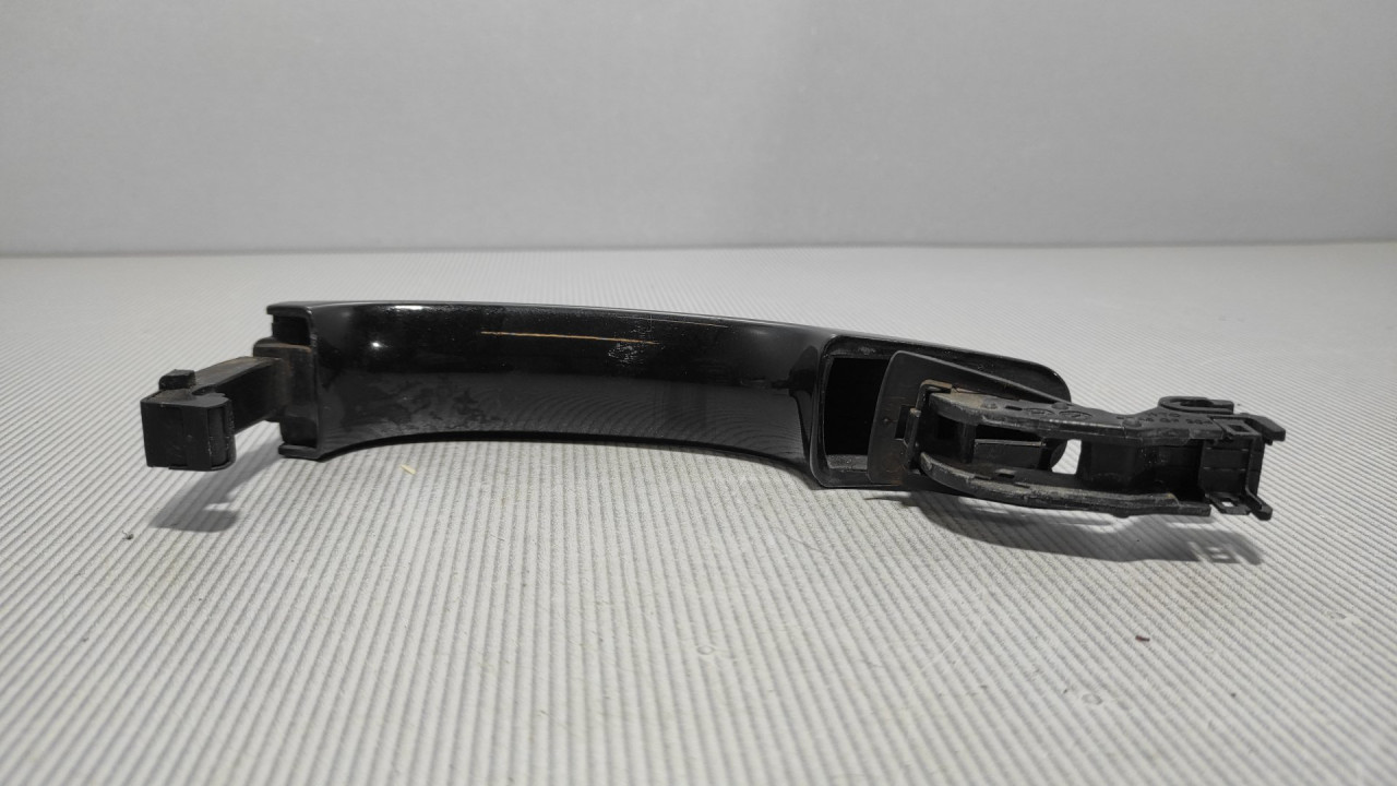 RUCKA VRATA AUDI A5 (8T3/8F7) COUPE > 07-11 8T0837205A