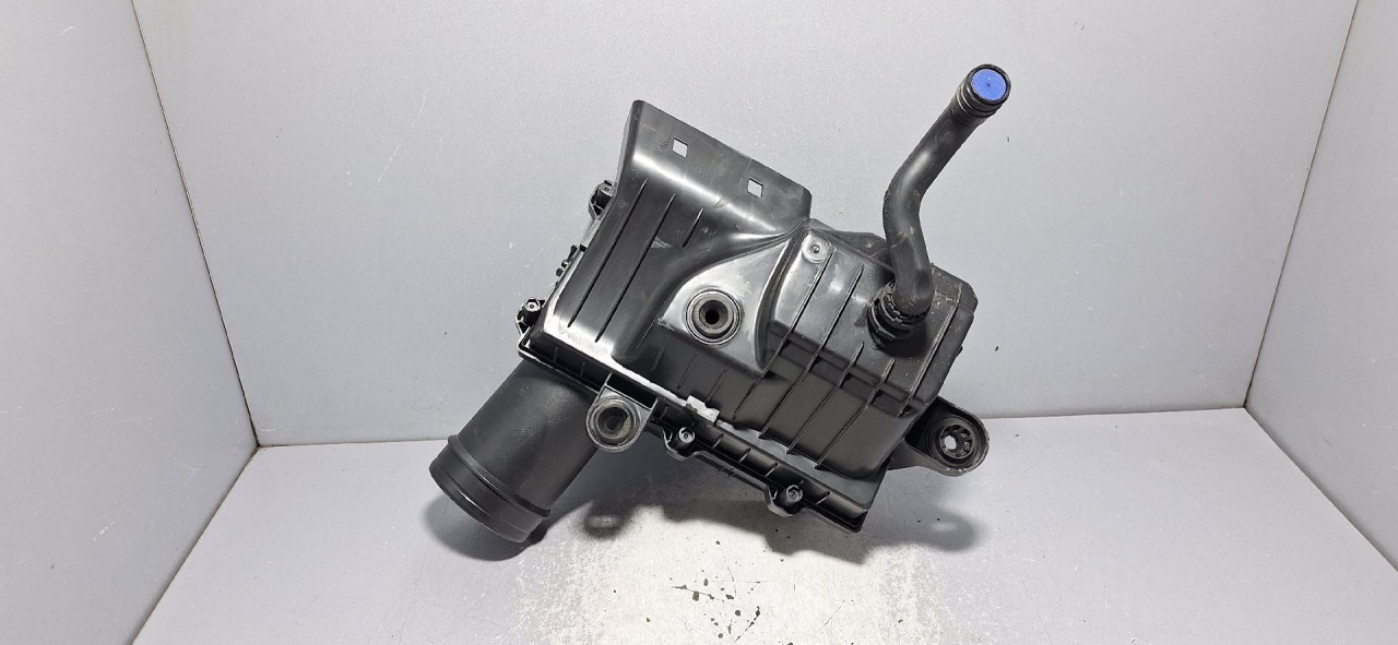 KUCISTE FILTERA ZRAKA SKODA KAROQ > 17- 5Q0129601