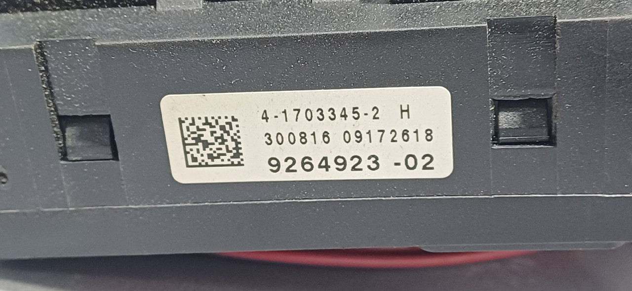 ELEKTRONIKA KUTIJA OSIGURACA BMW SERIJA 5 (F10/F11) > 1