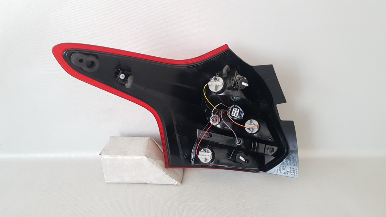 STOP SVJETLO FORD FOCUS > 15-18 FD430016 BM5113404A