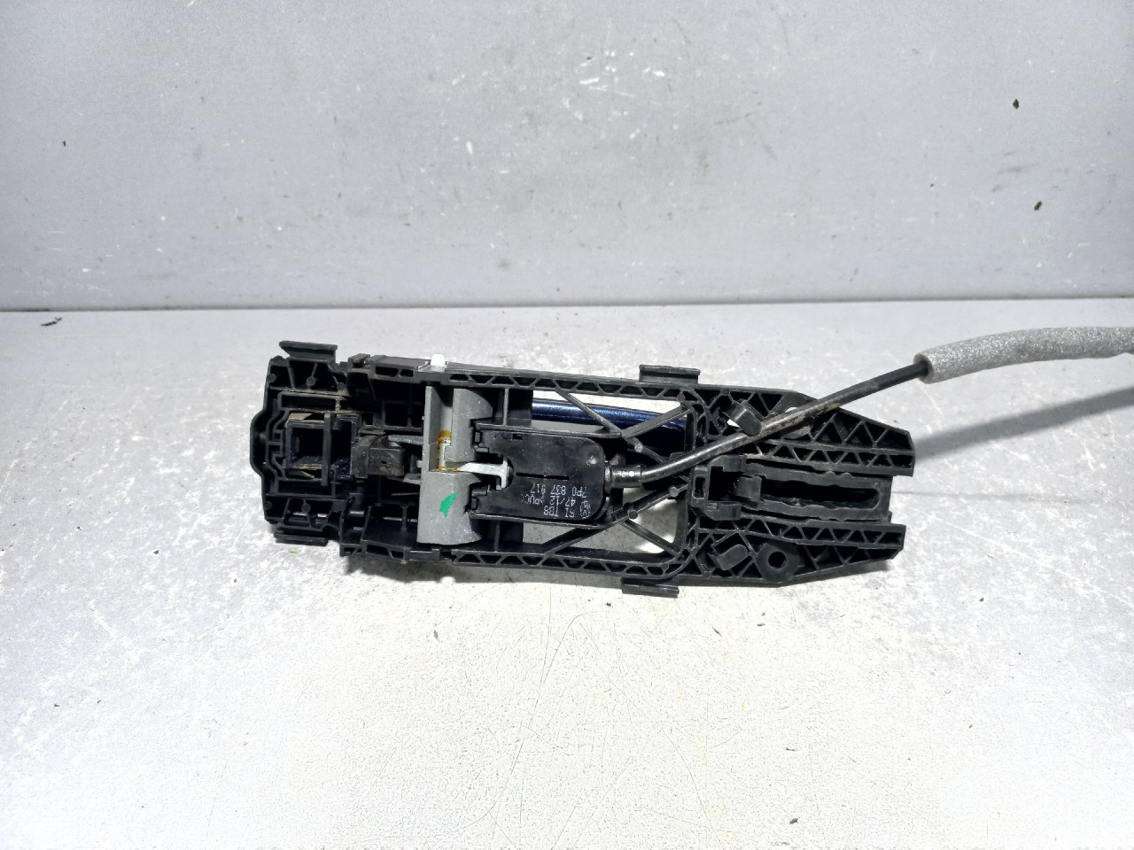DIJELOVI RUCKA VRATA VW GOLF 6 > 08-12 5N0839885H