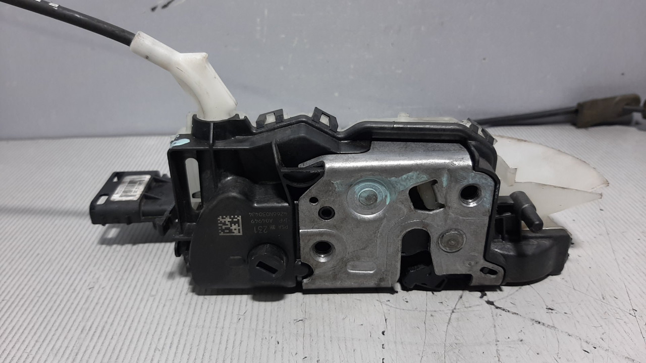 DIJELOVI BRAVA VRATA CITROEN C3 > 13-16 A048069