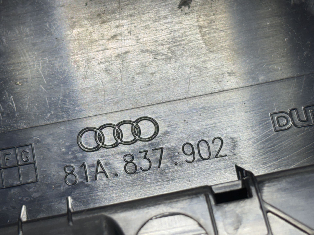 DIJELOVI LAJSNA AUDI Q2 > 20- 81A837902