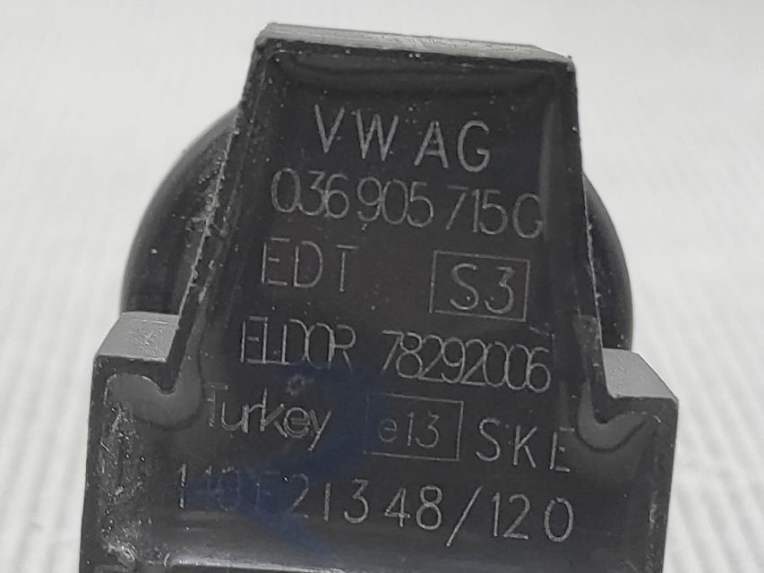 DIJELOVI BOMBINA VW PASSAT B7 > 10-14 036905715G