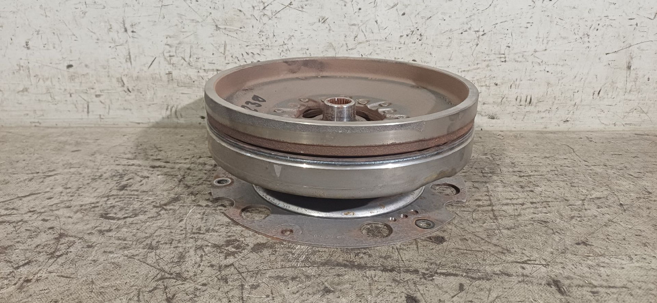 DIJELOVI ZAMAJAC AUDI A4 (B8) > 12-15 0AW105317AK