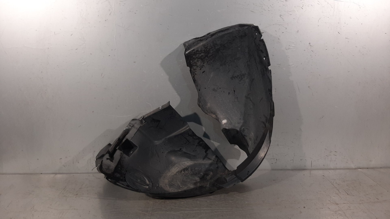 UNUTRASNJI BLATOBRAN VW POLO > 14-17 2G0805912C