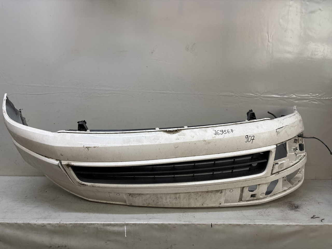 DIJELOVI BRANIK VW T6 > 15- 7E5807221