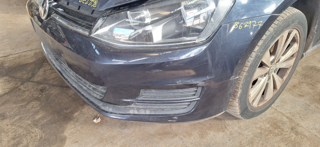 DIJELOVI BRANIK VW GOLF 7 SW > 13- 1.6 5G0807217BNGRU
