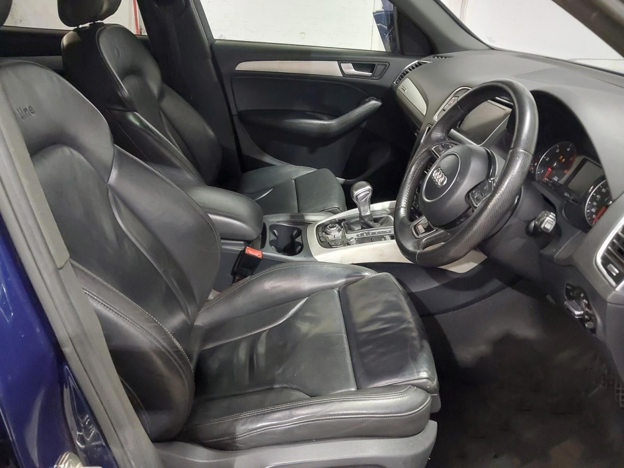 DIJELOVI AUDI Q5 2.0 DIZEL 130KW 4X4 QUATTRO MJENJAC MOTOR CGLC