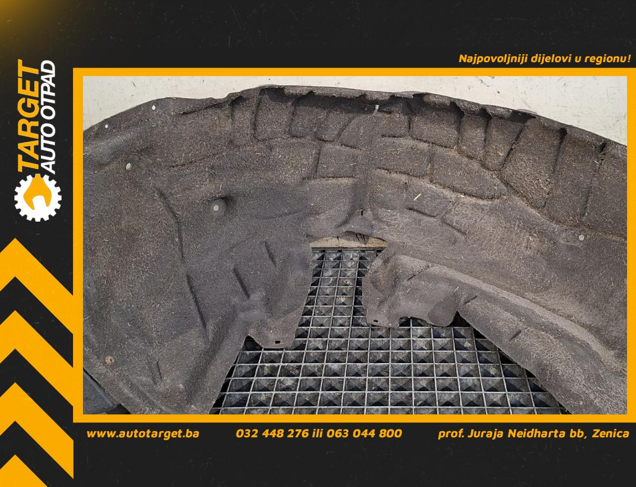UNUTRASNJI BLATOBRAN AUDI A4 (B9) > 15-18 8W0810172F