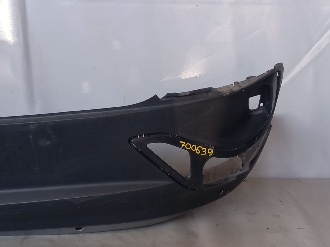 DIJELOVI BRANIK VW ID.5 > 22- 11E807521