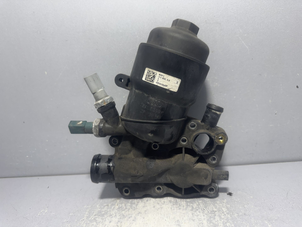 KUCISTE FILTERA ULJA AUDI A6 4G > 14-18 059115389P