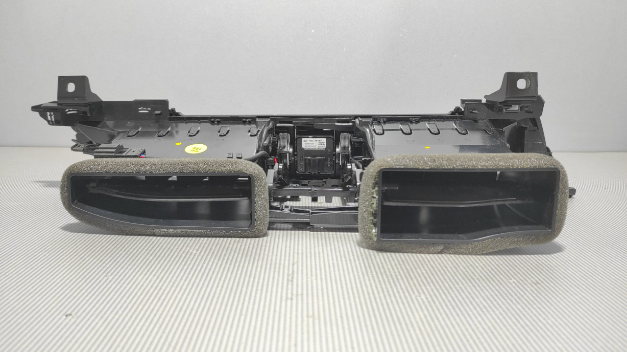 DIJELOVI RESETKA VENTILACIJE AUDI A6 4G > 11-14 4G1820951