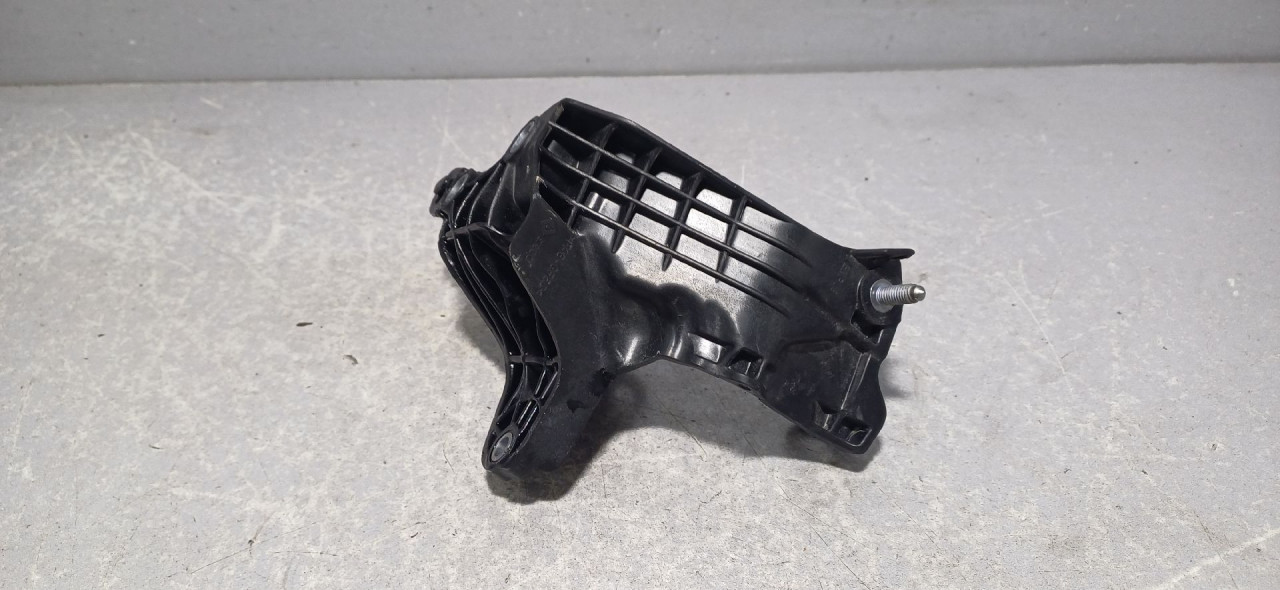 DIJELOVI NOSAC PEUGEOT 3008 > 20- 9813294580