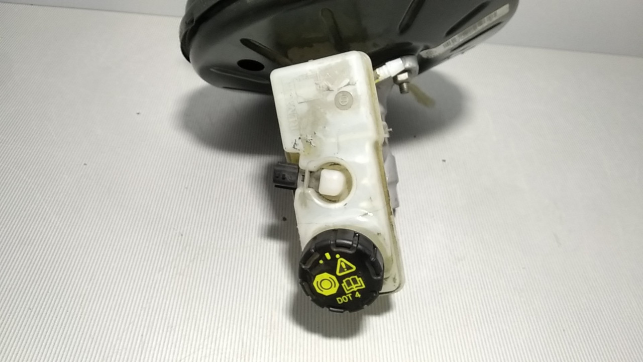 GLAVNI KOCIONI CILINDAR RENAULT CAPTUR > 17-19 46091512