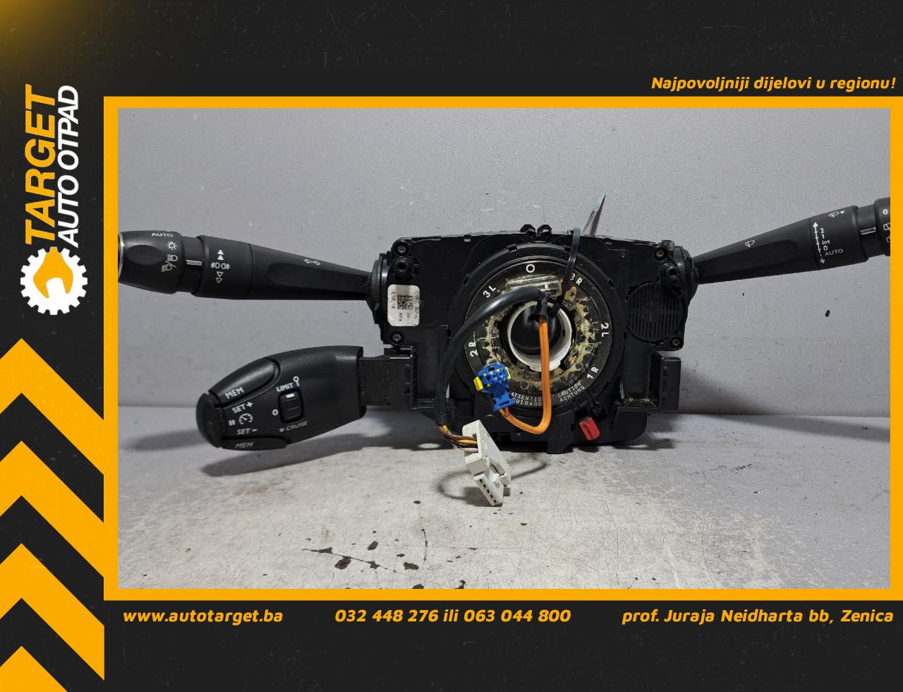 DIJELOVI RUCICE VOLANA PEUGEOT 308 > 13-17