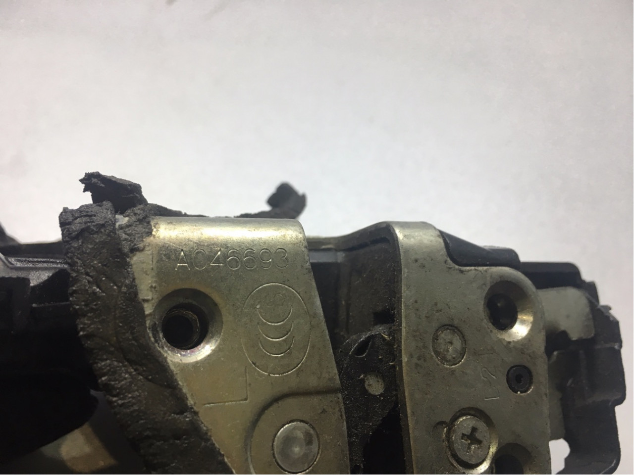 DIJELOVI BRAVA VRATA TOYOTA RAV 4 > 06-09 A046693