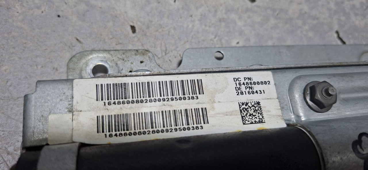 DIJELOVI AIRBAG NOGU MERCEDES ML (W164) > 08-11 3.0 1648600802