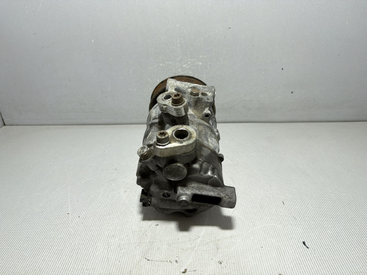 DIJELOVI KOMPRESOR KLIME VW PASSAT B8 > 14-19 1.6 5Q0820803F