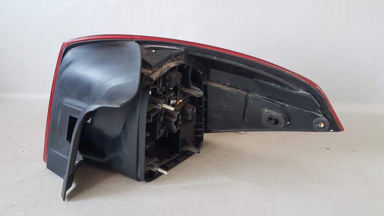 STOP SVJETLO RENAULT LAGUNA > 07-10 RN086015 265550002