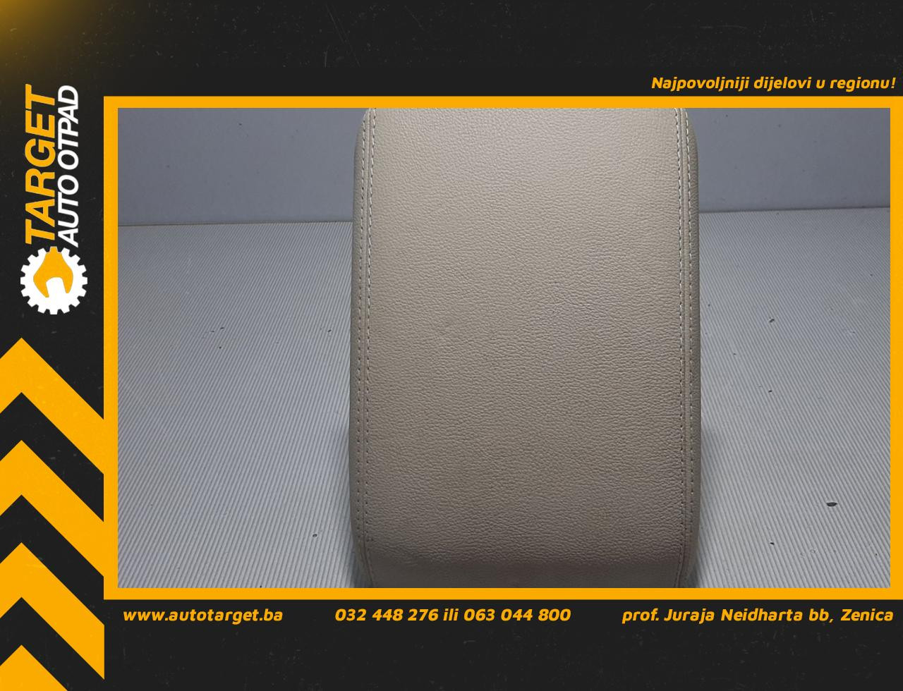 NASLONJAC ZA RUKU AUDI A5 (8T) SPORTBACK > 07-11 8K0886