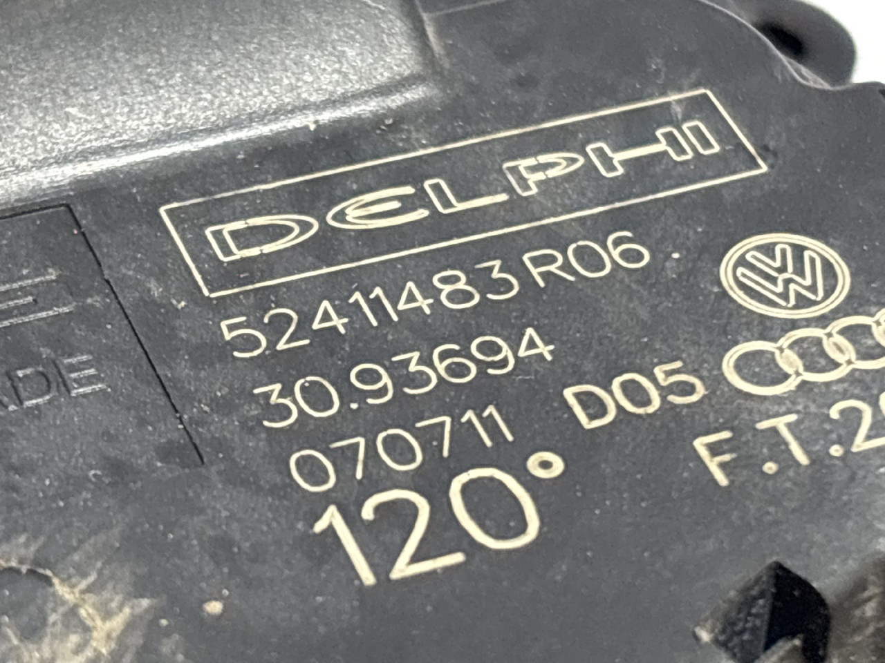 DIJELOVI MOTORIC KLAPNE AUDI Q7 (4L) > 09-15 52411483R
