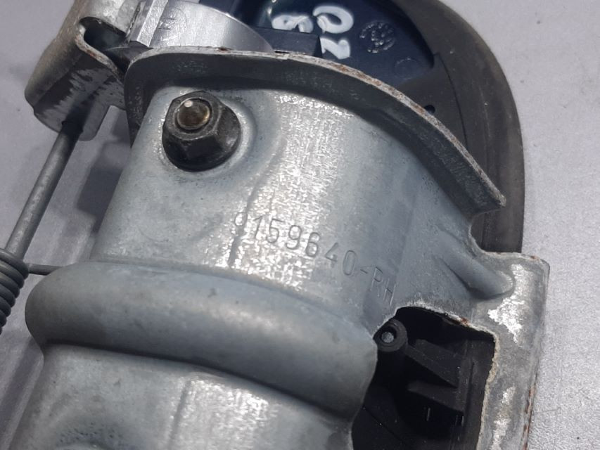 DIJELOVI RUCKA VRATA VOLVO V70 > 05-07 9159640