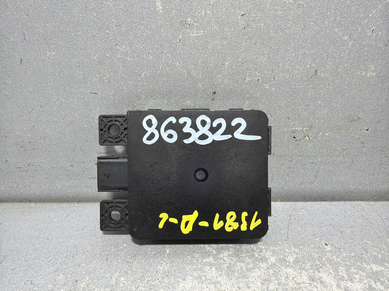 DIJELOVI RADAR SENZOR VW GOLF 8 > 19- 2.0 3WA907541F