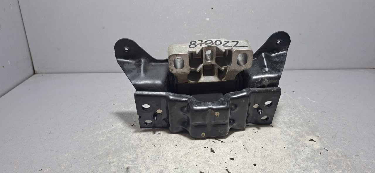 DIJELOVI NOSAC MJENJACA AUDI A3 (8Y) > 20 -  1.5 5Q0199555BG