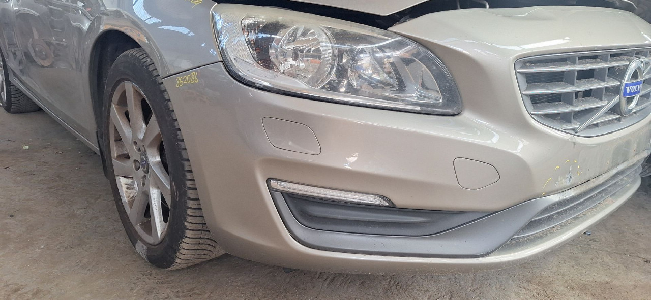 DIJELOVI BRANIK VOLVO S60/V60 > 14 - 19 2.0 39808105