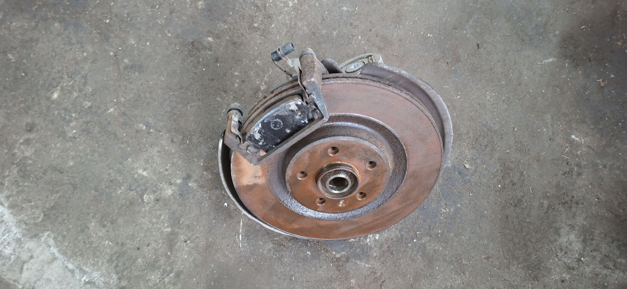 DIJELOVI KOCIONI DISK AUDI A8 (4H) > 10-14 4H0615601Q