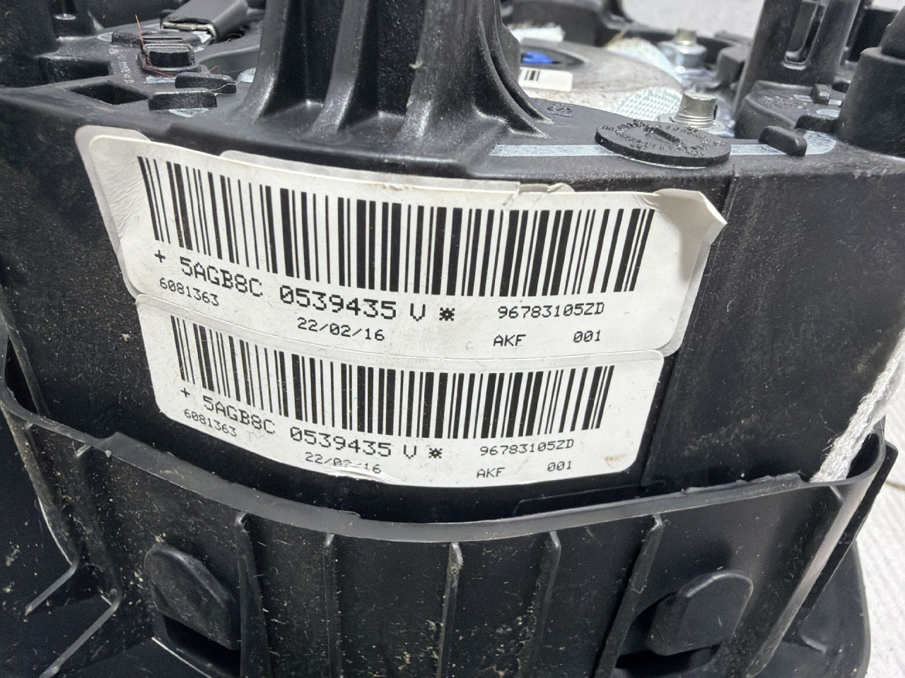 DIJELOVI AIRBAG VOLANA PEUGEOT 308 > 13-17 2.0 96783105ZD