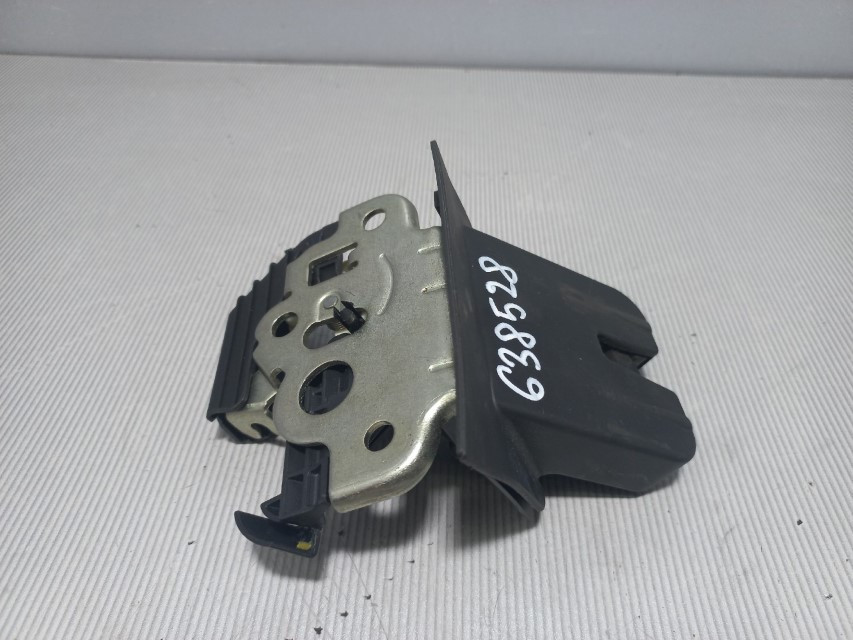 BRAVA GEPEKA AUDI A4 (B8) > 07-11 8K9827505A