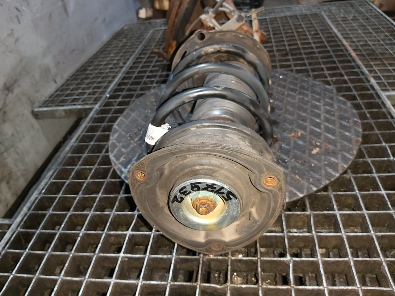 DIJELOVI AMORTIZER VW GOLF 7 > 12-16 5Q0413023FH