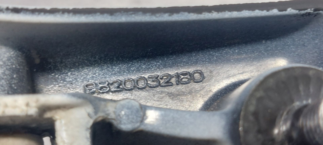 BAGLAMA PEUGEOT EXPERT/TRAVELLER > 16- 9820032180