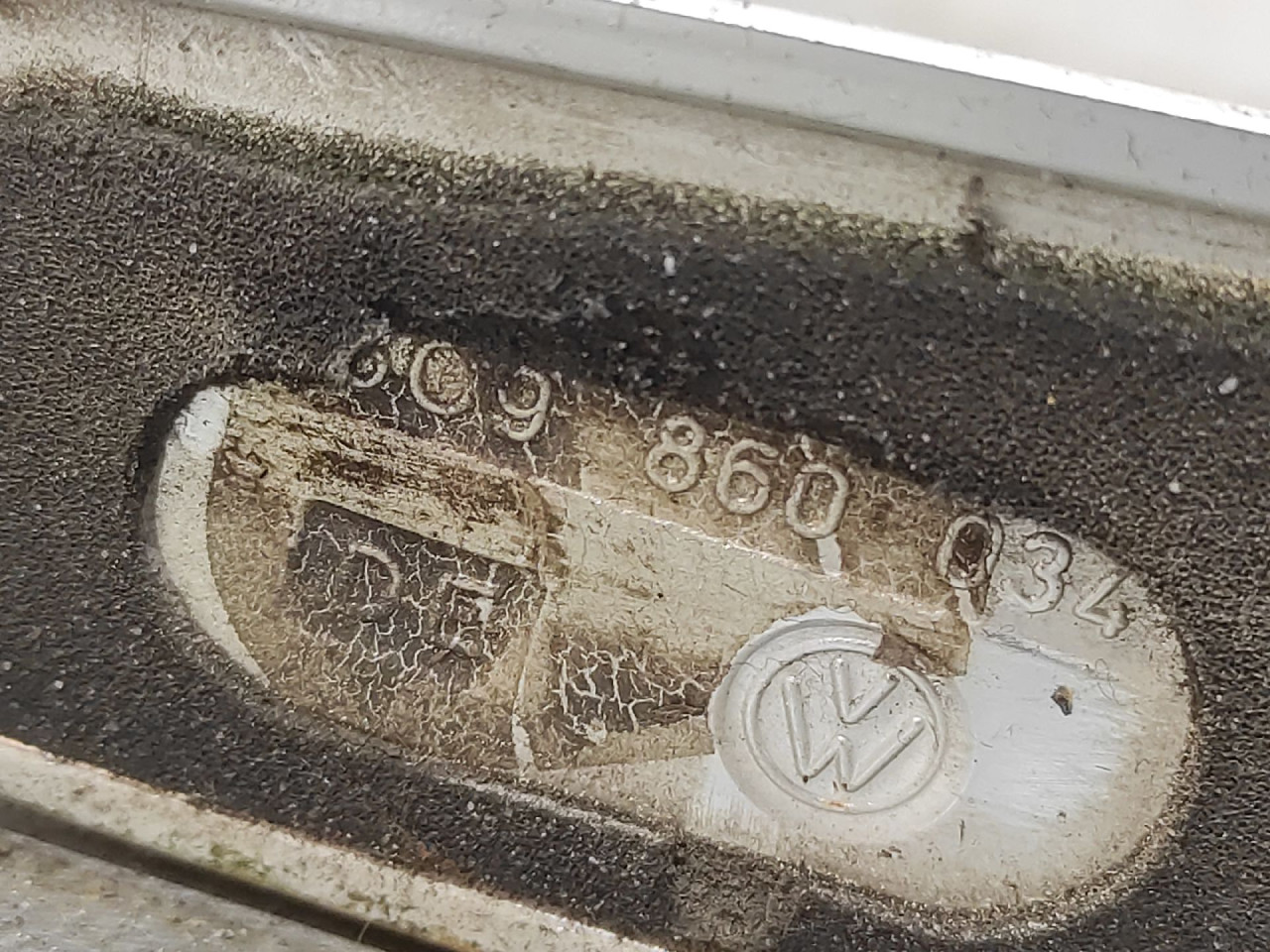 KROVNI NOSAC VW PASSAT B6 > 05-10 3C9860034