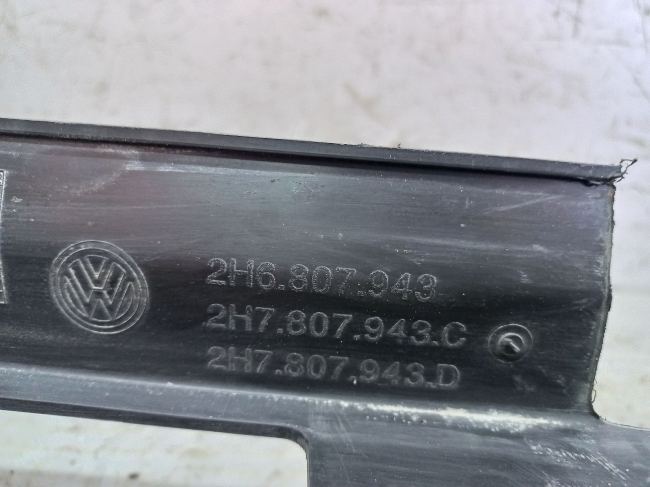 POTPORA ZADNJEG BRANIKA VW AMAROK > 16-18 2H6807943