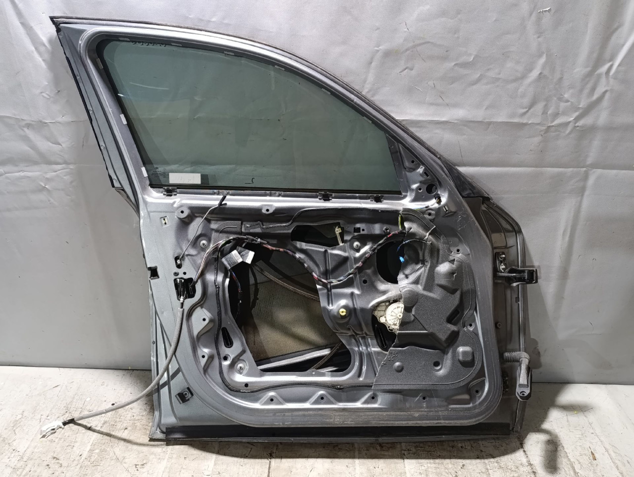 DIJELOVI VRATA BMW SERIJA 1 (E87/E81) > 07-11